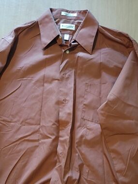Van Heusen Men's Long-Sleeve Dress Shirt - Rust